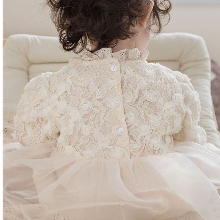 ベビードレス 66~90cm 韓国風 花レース模様 バースデー ベビードレス 誕生日フォト