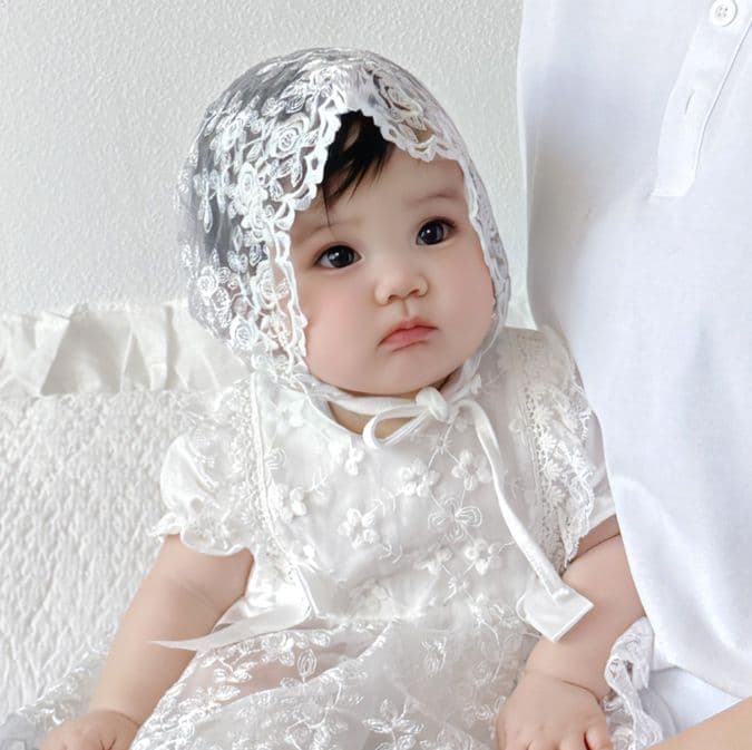 ベビードレス 新生児~90cm 花柄刺繍 退院用 ベビードレス お宮参り 百日祝い