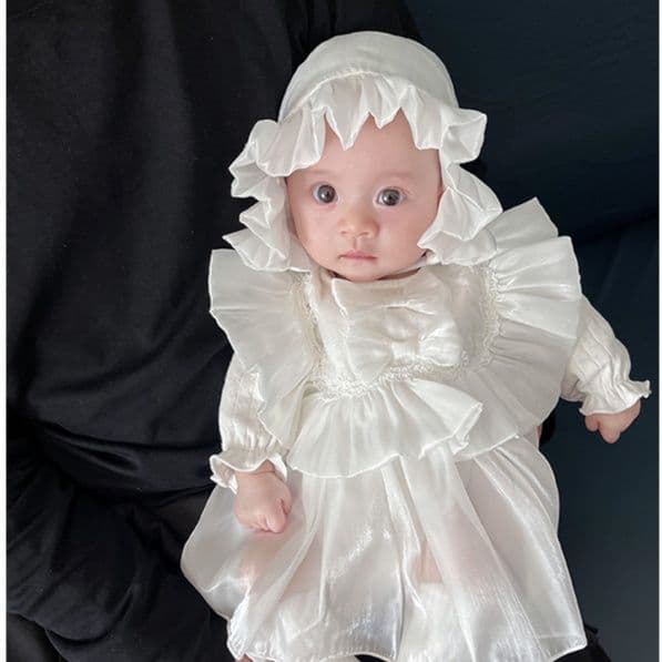 ベビードレス 新生児~90cm ふんわり豪華な袖が映える、特別な退院用ベビードレス 退院用 ベビードレス