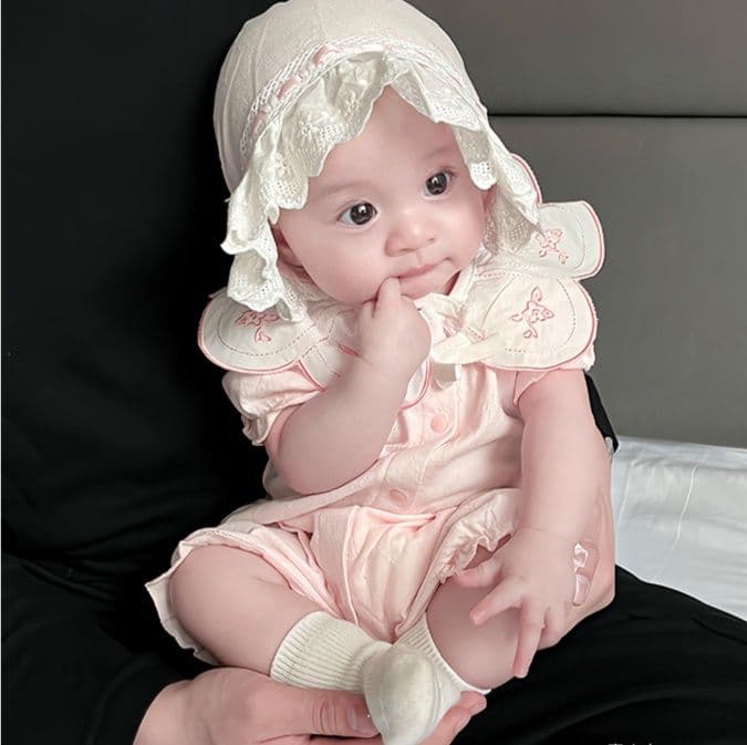 ベビードレス 新生児~90cm 襟刺繍が可愛いクラシカルな退院用ベビードレス 退院 お宮参り