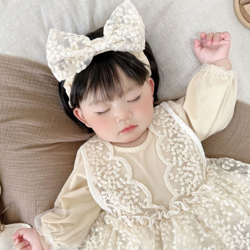 ベビードレス 66~90cm レース付き バースデーベビードレス