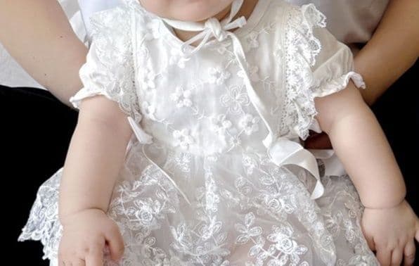 ベビードレス 新生児~90cm 花柄刺繍 退院用 ベビードレス お宮参り 百日祝い
