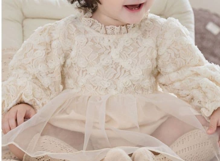 ベビードレス 66~90cm 韓国風 花レース模様 バースデー ベビードレス 誕生日フォト