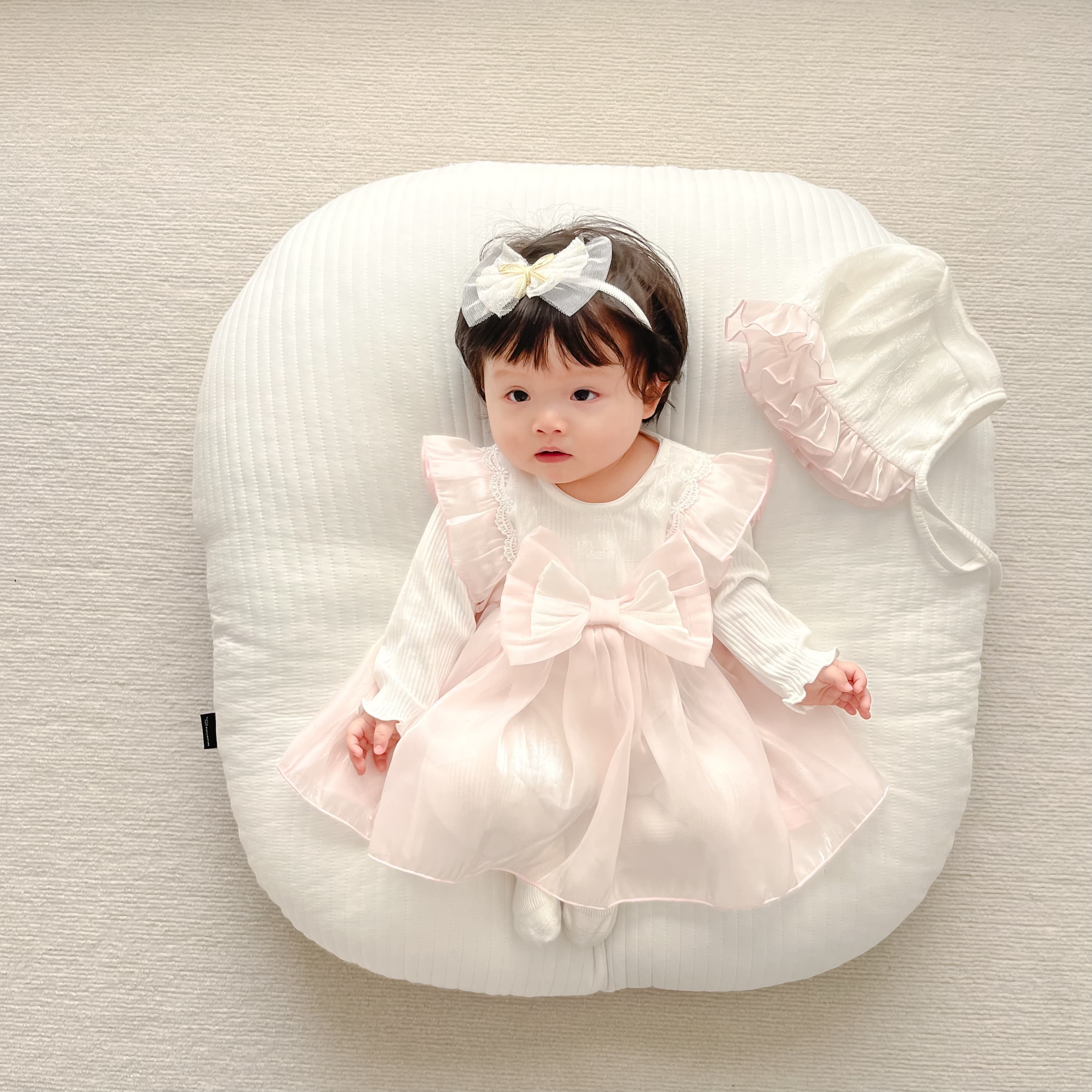 ベビードレス 新生児~90cm 大きなリボンが華やぐボンネット付き退院用ベビードレス お宮参り