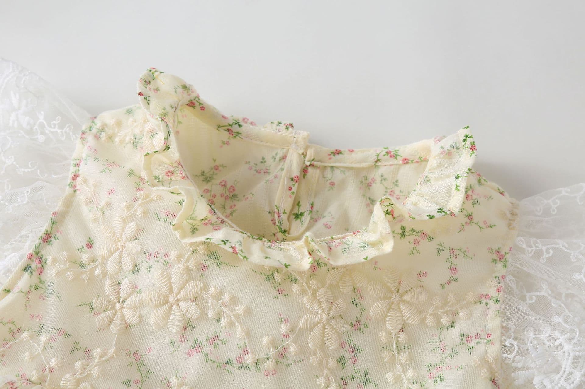 ベビードレス 66~90cm 胸元刺繍 上品 お食い初め ベビードレス お食い初め 刺繍