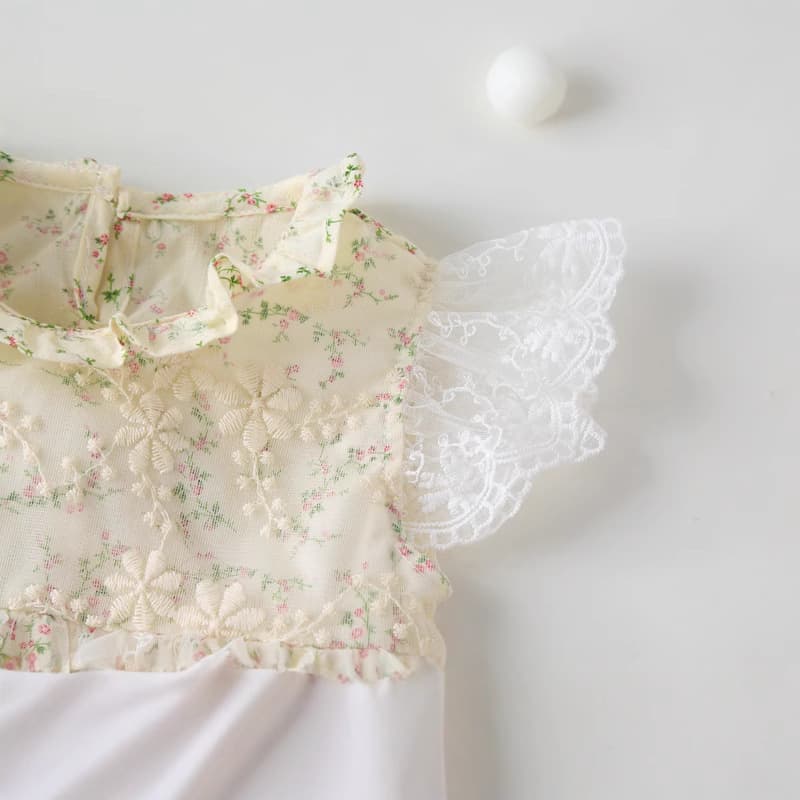 ベビードレス 66~90cm 胸元刺繍 上品 お食い初め ベビードレス お食い初め 刺繍