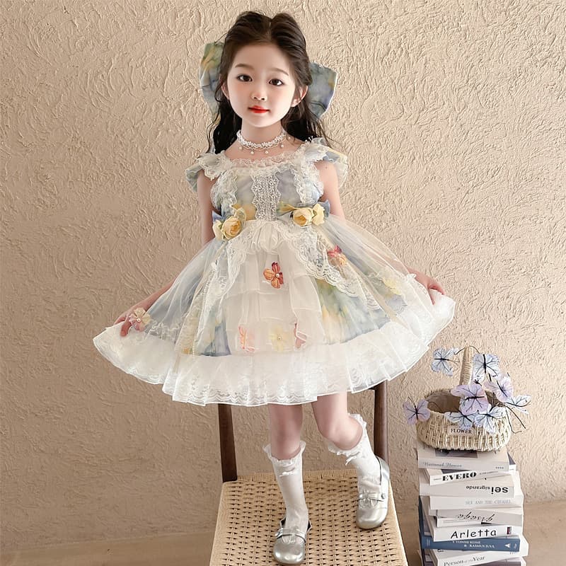 ベビードレス 結婚式 立体フラワーが華やぐ、気品あふれるベビードレス