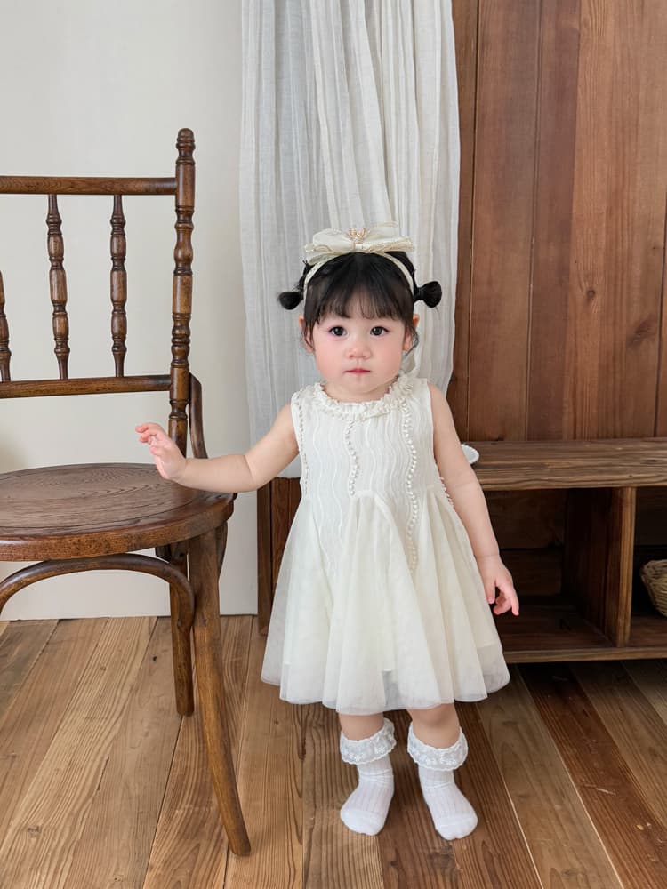 ベビードレス 70~100cm パール 上品 華やか バースデー ベビードレス 女の子 バースデーフォト 記念撮影