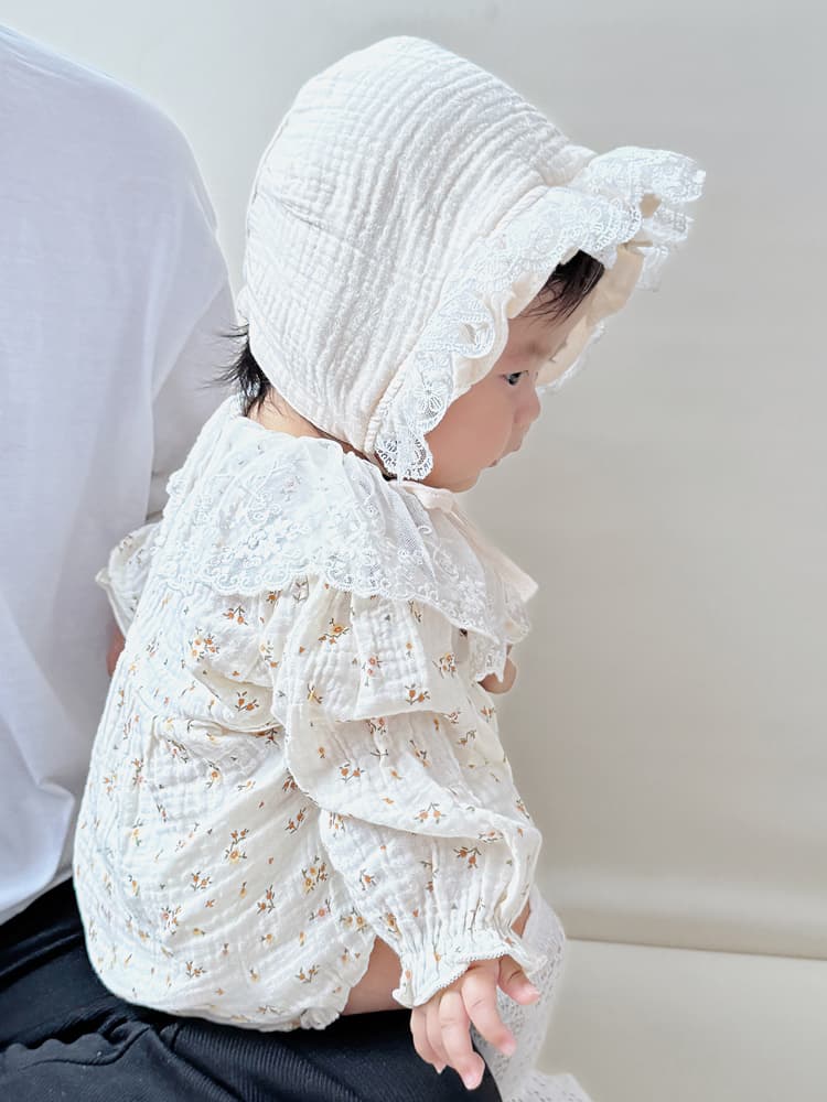 ベビードレス 66~100cm ふんわり優しい着心地、ボンネット＆ソックス付きお宮参りベビードレス 記念フォト