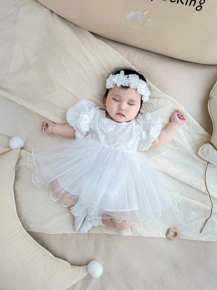 ベビードレス 66~90cm ヘアアクセ 靴下付き やさしい 退院用 ベビードレス 女の子 お宮参り 百日祝い 66～90cm