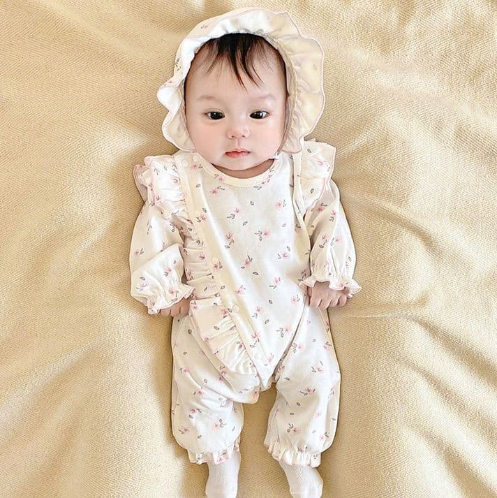 ベビードレス 新生児~90cm 小花柄とフリルがやさしく彩る、退院用ベビードレス 退院用 普段使い