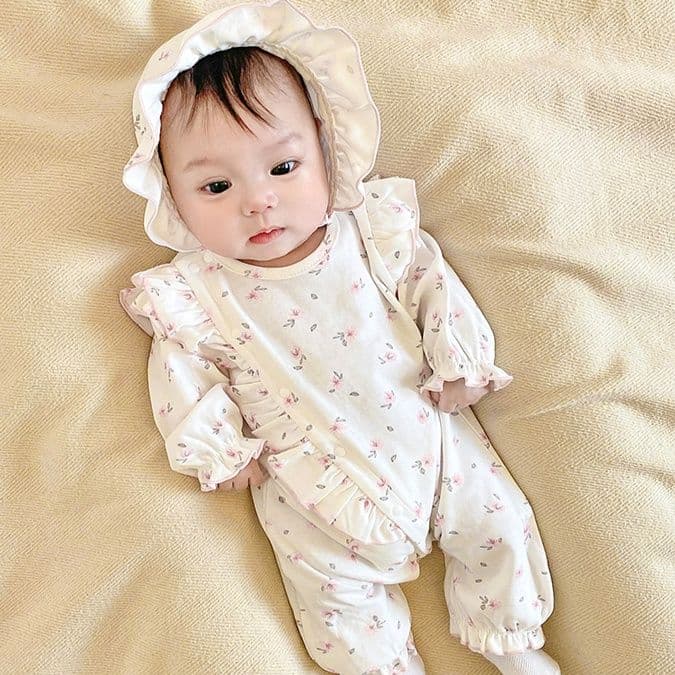 ベビードレス 新生児~90cm 小花柄とフリルがやさしく彩る、退院用ベビードレス 退院用 普段使い