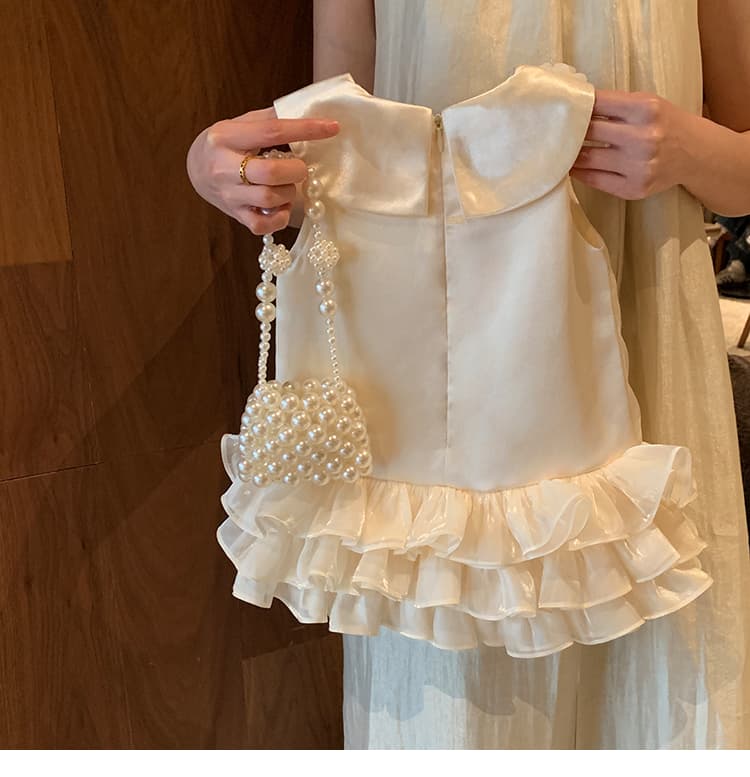 ベビードレス 80~100cm サテンの光沢が華やぐ、三段フリルの結婚式用ベビードレス 結婚式 お宮参り